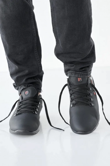 Мужские кроссовки кожаные весенне-осенние черные Yavgor 01 фото 3 — интернет-магазин Tapok