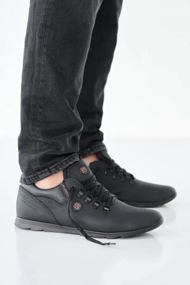 Мужские кроссовки кожаные весенне-осенние черные Yavgor 01 фото 1 — интернет-магазин Tapok