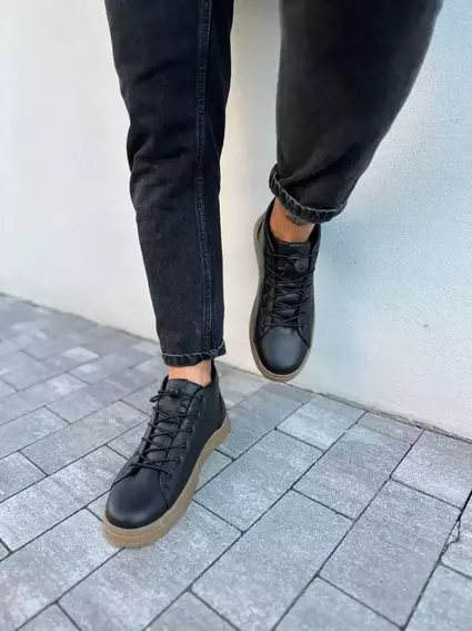 Ботинки мужские кожаные черного цвета демисезонные фото 3 — интернет-магазин Tapok