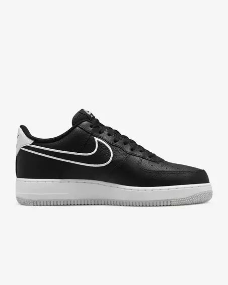 Кроссовки мужские Nike Air Force 1&#39;07 (FJ4211-001) фото 2 — интернет-магазин Tapok