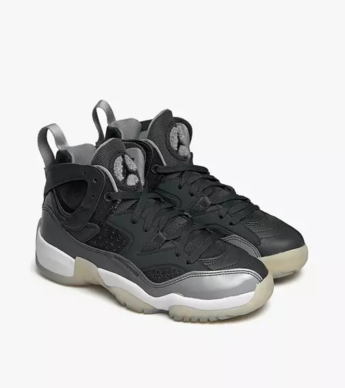 Кросівки JORDAN JUMPMAN TWO TREY DR9631-003 фото 2 — інтернет-магазин Tapok