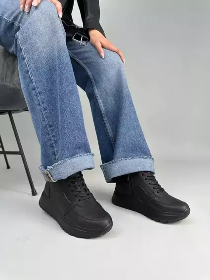 Кросівки жіночі шкіра флотар чорного кольору демісезонні фото 2 — інтернет-магазин Tapok