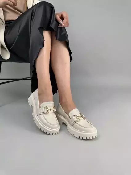 Туфли женские кожаные молочного цвета фото 6 — интернет-магазин Tapok