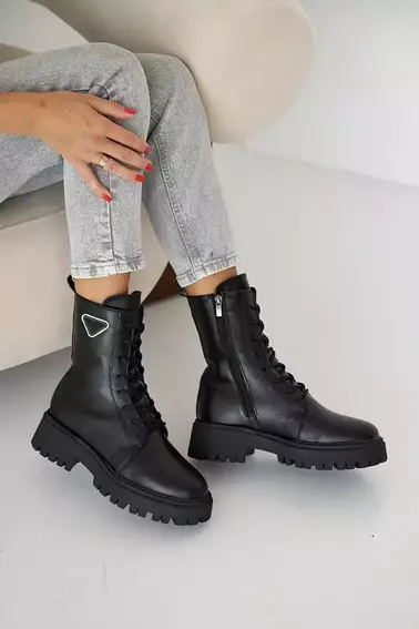 Женские ботинки кожаные зимние черные Yuves 442 фото 1 — интернет-магазин Tapok