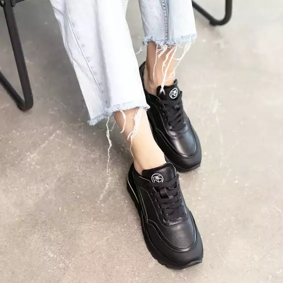 Кроссовки женские кожаные на осень 586542 Черные фото 7 — интернет-магазин Tapok