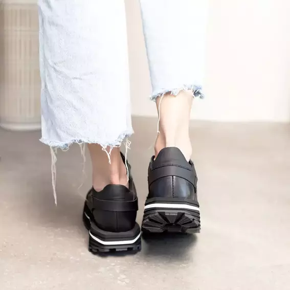 Кросівки жіночі шкіряні на осінь 586542 Чорні фото 10 — інтернет-магазин Tapok