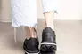 Кроссовки женские кожаные на осень 586542 Черные Фото 10