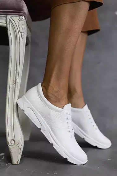 Жіночі кросівки шкіряні весняно-осінні білі Milord Olimp фото 6 — інтернет-магазин Tapok