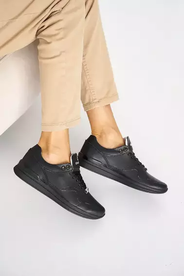 Женские кроссовки кожаные весенне-осенние черные Emirro 2121 фото 8 — интернет-магазин Tapok