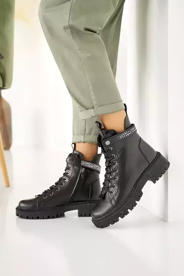 Женские ботинки кожаные зимние черные Vikont 45 фото 1 — интернет-магазин Tapok