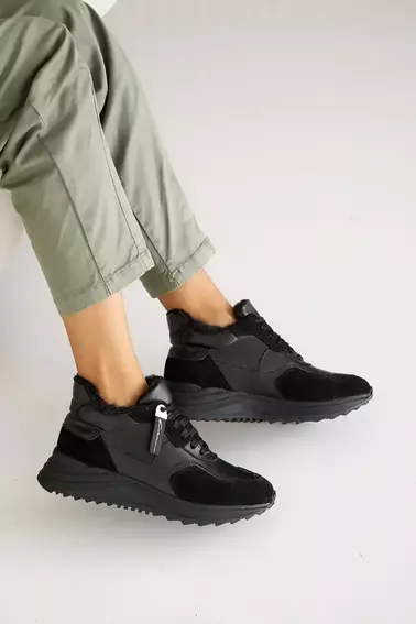 Жіночі кросівки шкіряні зимові чорні Yuves 235  на меху фото 3 — інтернет-магазин Tapok