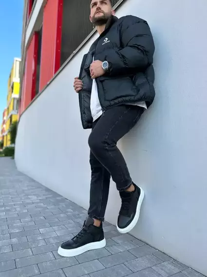 Ботинки мужские кожаные черные на белой подошве демисезонные фото 8 — интернет-магазин Tapok