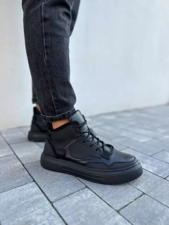 Ботинки мужские кожаные черные на черной подошве демисезонные
