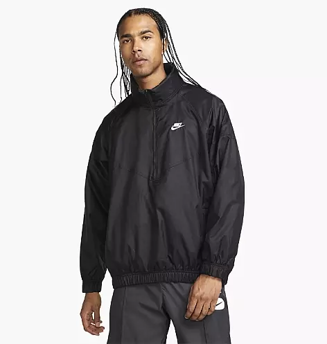 Чоловіча куртка NIKE M WR ANORAK JKT DQ4910-010 фото 1 — інтернет-магазин Tapok