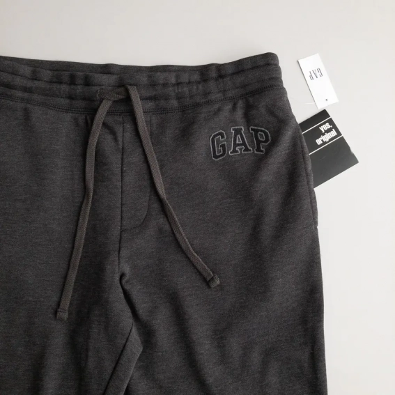 Брюки Gap Logo Fleece Pants Grey 221236011-2 фото 17 — интернет-магазин Tapok
