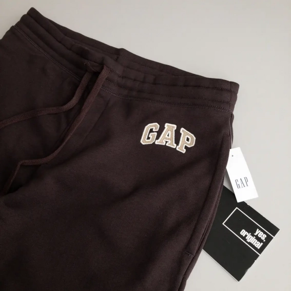 Брюки Gap Logo Fleece Pants turkish coffee 221236531 фото 16 — интернет-магазин Tapok