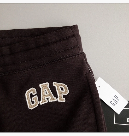 Брюки Gap Logo Fleece Pants turkish coffee 221236531 фото 37 — интернет-магазин Tapok