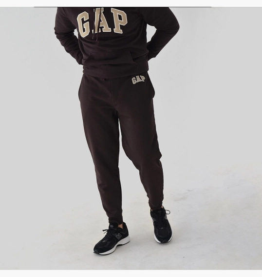 Брюки Gap Logo Fleece Pants turkish coffee 221236531 фото 40 — интернет-магазин Tapok