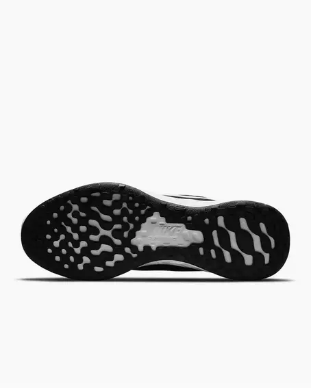 Кросівки Nike Revolution 6 Next Nature Black DC3728-003 фото 3 — інтернет-магазин Tapok