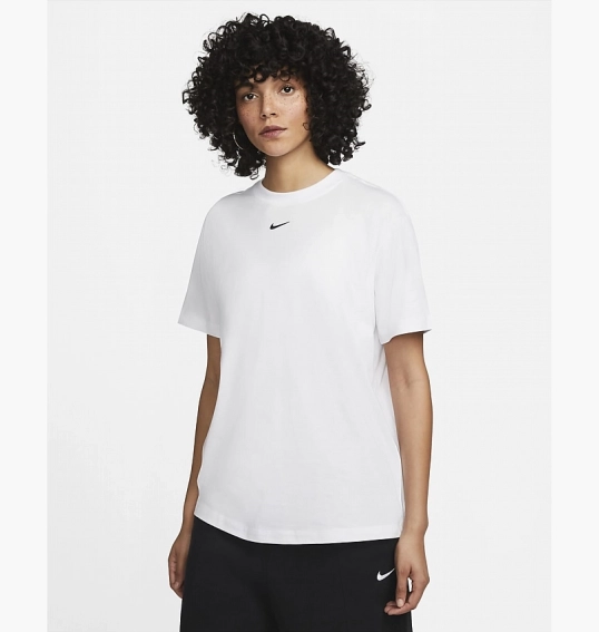 Футболка Nike T-Shirt W Nsw Essntl Tee Bf Lbr White DN5697-100 фото 7 — интернет-магазин Tapok