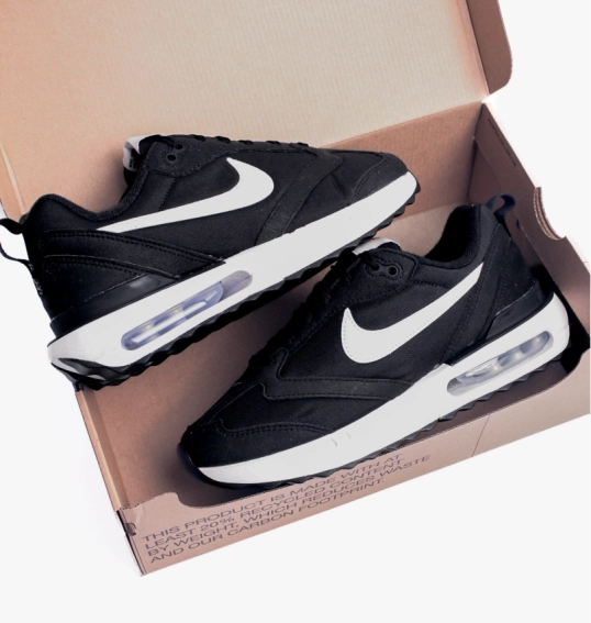 Кроссовки Nike Air Max Dawn Black DC4068-001 фото 26 — интернет-магазин Tapok