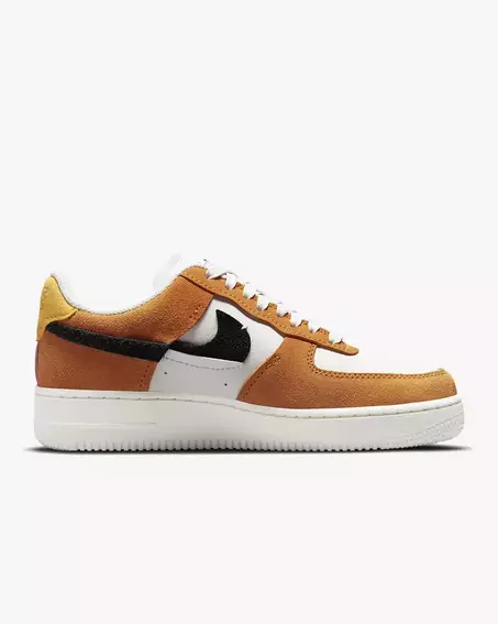 Кросівки Nike Air Force 1 Lxx Brown/White Dq0858-100 фото 3 — інтернет-магазин Tapok