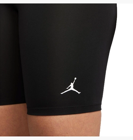 Шорти жіночі Air Jordan Essentials Black Dm5059-010 фото 8 — інтернет-магазин Tapok