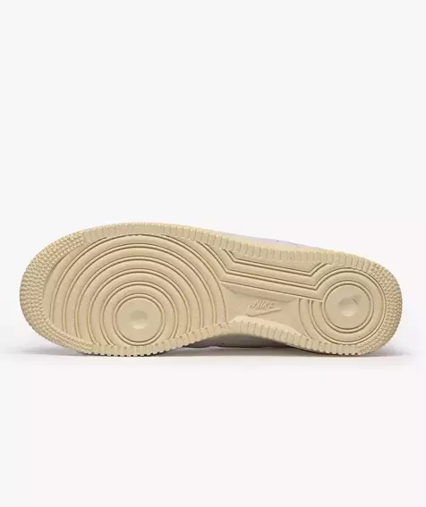 Кросівки чоловічі Nike Air Force 1 07 Jewel Pale White Dc8894-100 фото 7 — інтернет-магазин Tapok