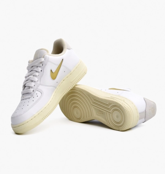 Кросівки чоловічі Nike Air Force 1 07 Jewel Pale White Dc8894-100 фото 20 — інтернет-магазин Tapok
