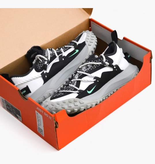 Кросівки унісекс Nike Acg Mountain Fly Low Light Menta Black/White Do9334-100 фото 28 — інтернет-магазин Tapok