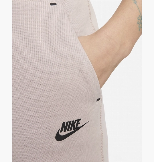 Брюки Nike Sportswear Tech Fleece Beige CW4292-272 фото 8 — интернет-магазин Tapok