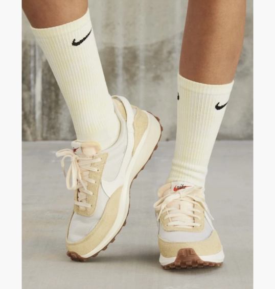 Кроссовки Nike Waffle Debut Vintage Beige Dx2931-001 фото 25 — интернет-магазин Tapok