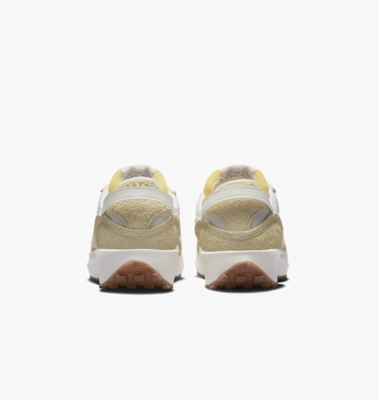 Кроссовки Nike Waffle Debut Vintage Beige Dx2931-001 фото 31 — интернет-магазин Tapok