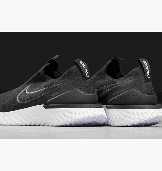 Кроссовки Nike Epic Phantom React Fk Black BV0417-001 фото 7 — интернет-магазин Tapok