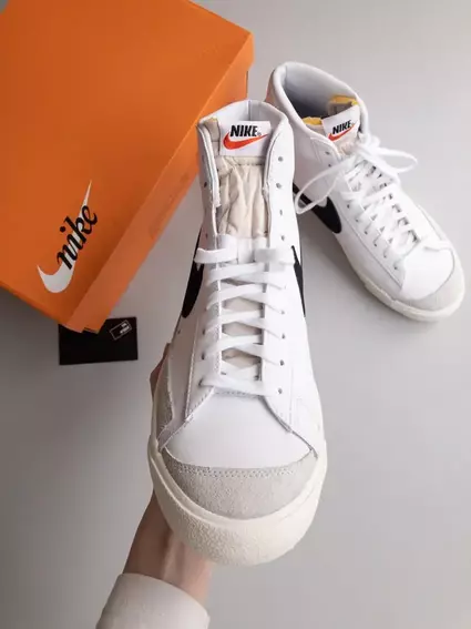 Кроссовки Nike Blazer Mid 77 Vintage White BQ6806-100 фото 3 — интернет-магазин Tapok