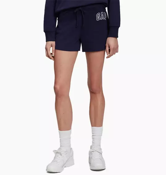 Шорти жіночі Gap Logo Fleece Navy Uniform 819925001 фото 1 — інтернет-магазин Tapok