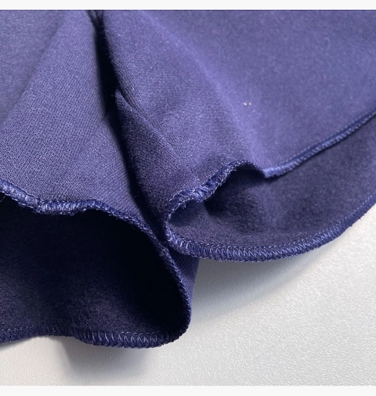 Шорти жіночі Gap Logo Fleece Navy Uniform 819925001 фото 10 — інтернет-магазин Tapok