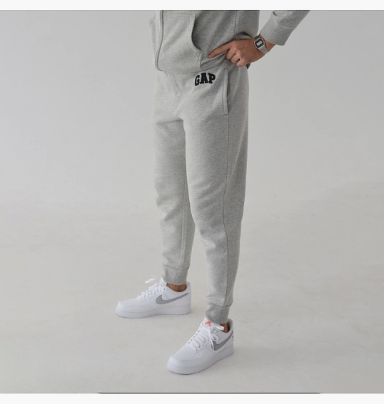 Брюки Gap Logo Fleece Joggers Light Heather Gray n 221236001-2 фото 41 — интернет-магазин Tapok