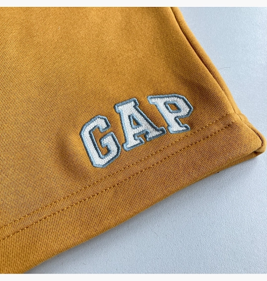 Шорты Gap Logo French Terry Shorts Gold Pendant 680634051 фото 12 — интернет-магазин Tapok