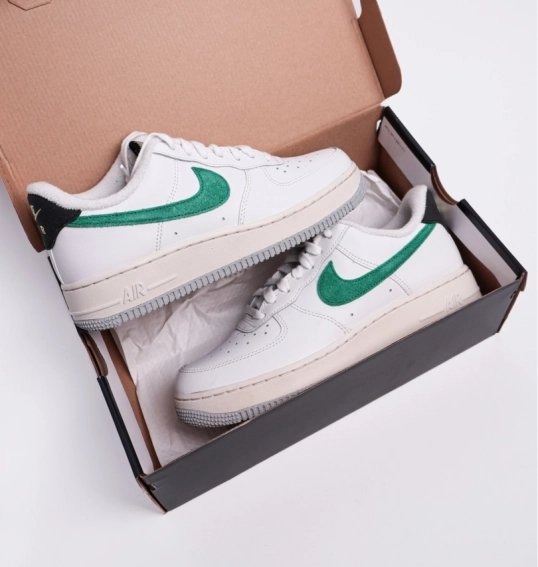 Кросівки чоловічі Nike Air Force 1 07 White Dr8593-100 фото 11 — інтернет-магазин Tapok