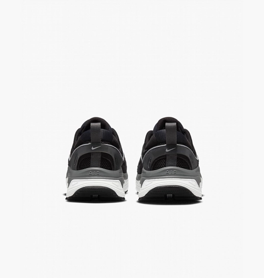 Кроссовки Nike Air Max Bliss Suede Black DZ6754-002 фото 20 — интернет-магазин Tapok