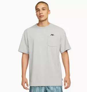 Футболка Nike Sportswear Premium Essentials MenS Pocket T-Shirt Grey DQ9295-063