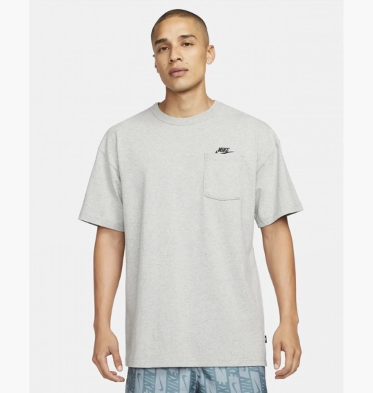 Футболка чоловіча Nike Sportswear Premium Essentials Grey DQ9295-063 фото 9 — інтернет-магазин Tapok