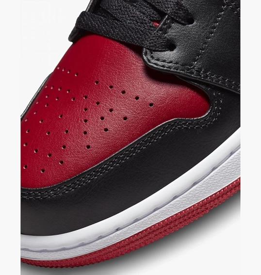 Кроссовки Air Jordan 1 Low MenS Shoes Black 553558-066 фото 17 — интернет-магазин Tapok