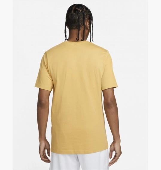 Футболка чоловіча Nike Circa Tee Yellow DZ2687-725 фото 10 — інтернет-магазин Tapok