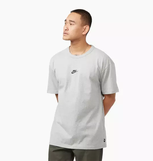 Футболка Nike Nrg Premium Essentials T-Shirt Grey DO7392-063 фото 1 — інтернет-магазин Tapok
