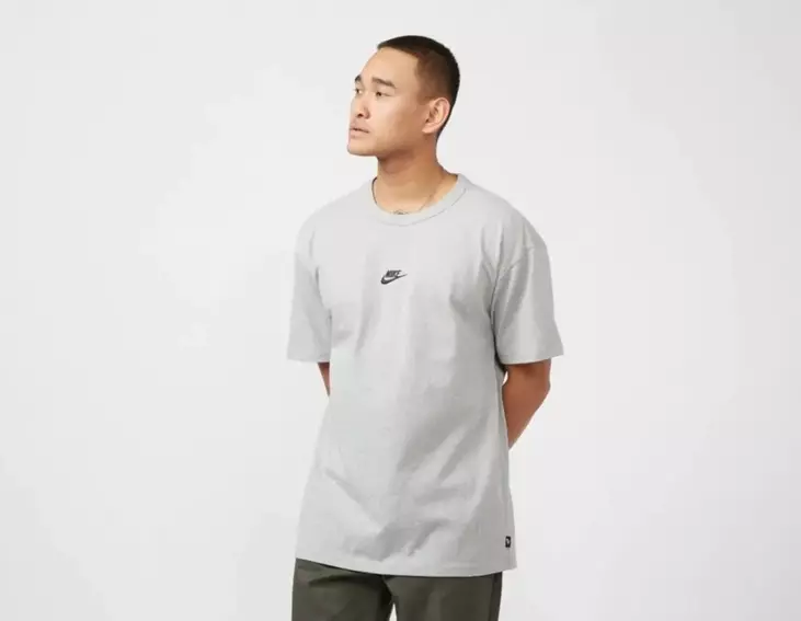 Футболка Nike Nrg Premium Essentials T-Shirt Grey DO7392-063 фото 2 — интернет-магазин Tapok