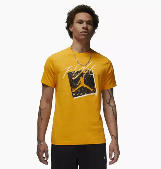 Футболка Air Jordan Brand Gfx Ss Crew 1 Yellow DX9593-717 фото 1 — интернет-магазин Tapok