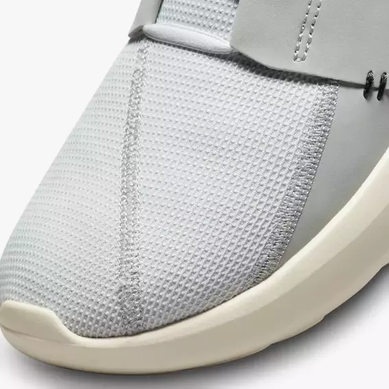 Кроссовки Nike E-Series Ad Shoes Grey DV2436-002 фото 6 — интернет-магазин Tapok