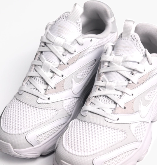 Кросівки жіночі Nike Air Max Bliss Lx Shoes Beige DX5658-100 фото 20 — інтернет-магазин Tapok